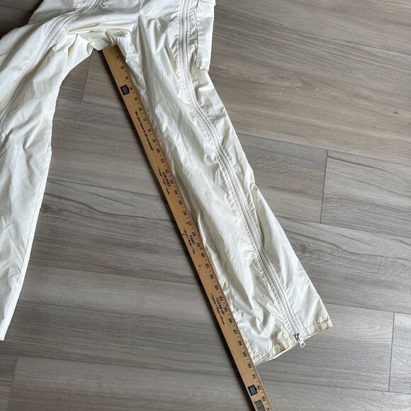 Vintage Descente One Piece Shell Snow Ski Suit Women's Sz M Cream Red‎ Blue New - Picture 7 of 14